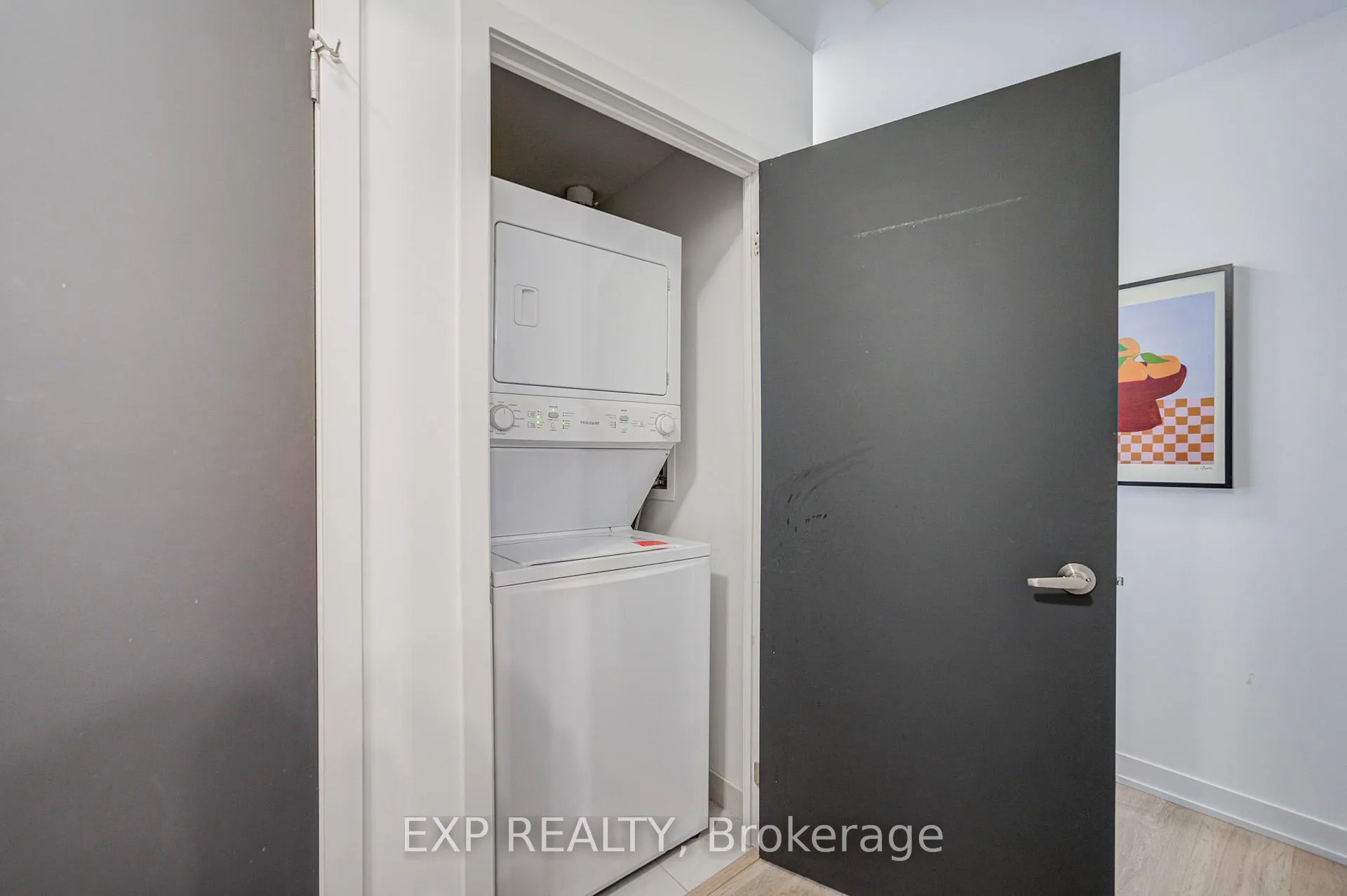 Photo 18 of Unit 604, 899 Queen Street E, Toronto, South Riverdale — HOMEH
