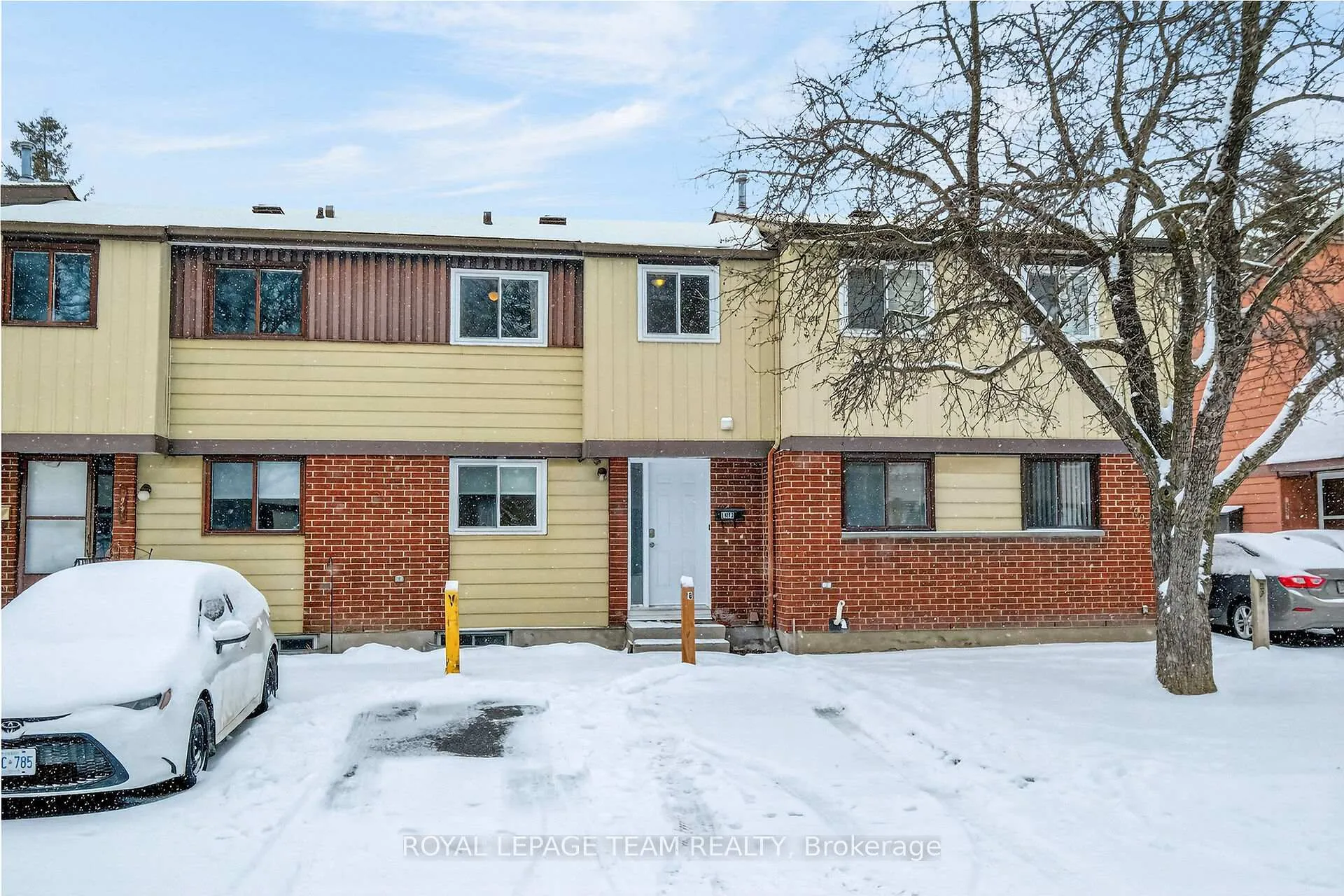Photo 1 of 1993 Falkirk Crescent, Ottawa, Blackburn Hamlet (South) — HOMEH