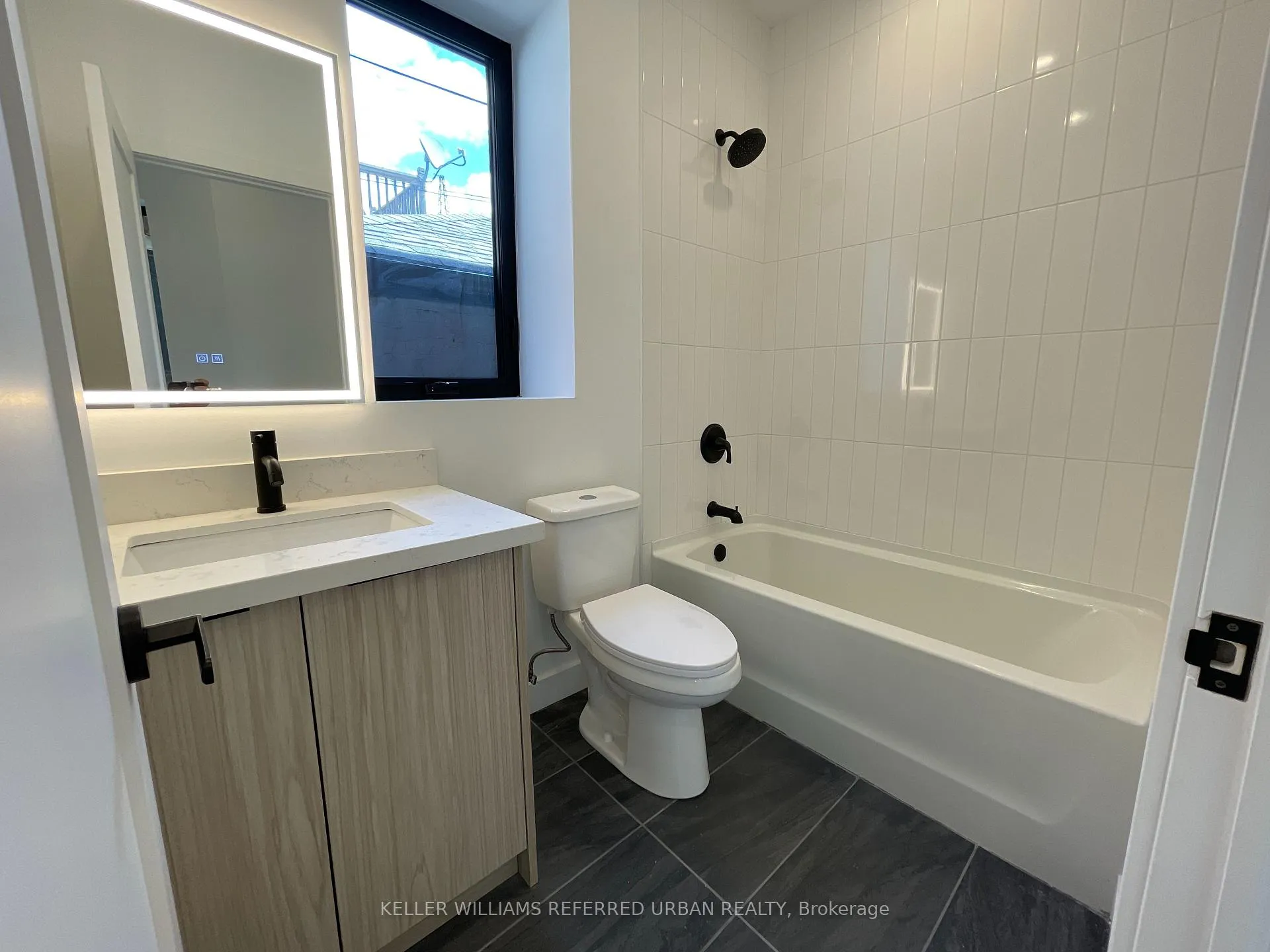 Photo 9 of Unit Main, 1821 Davenport Road, Toronto, Weston-Pellam Park — HOMEH