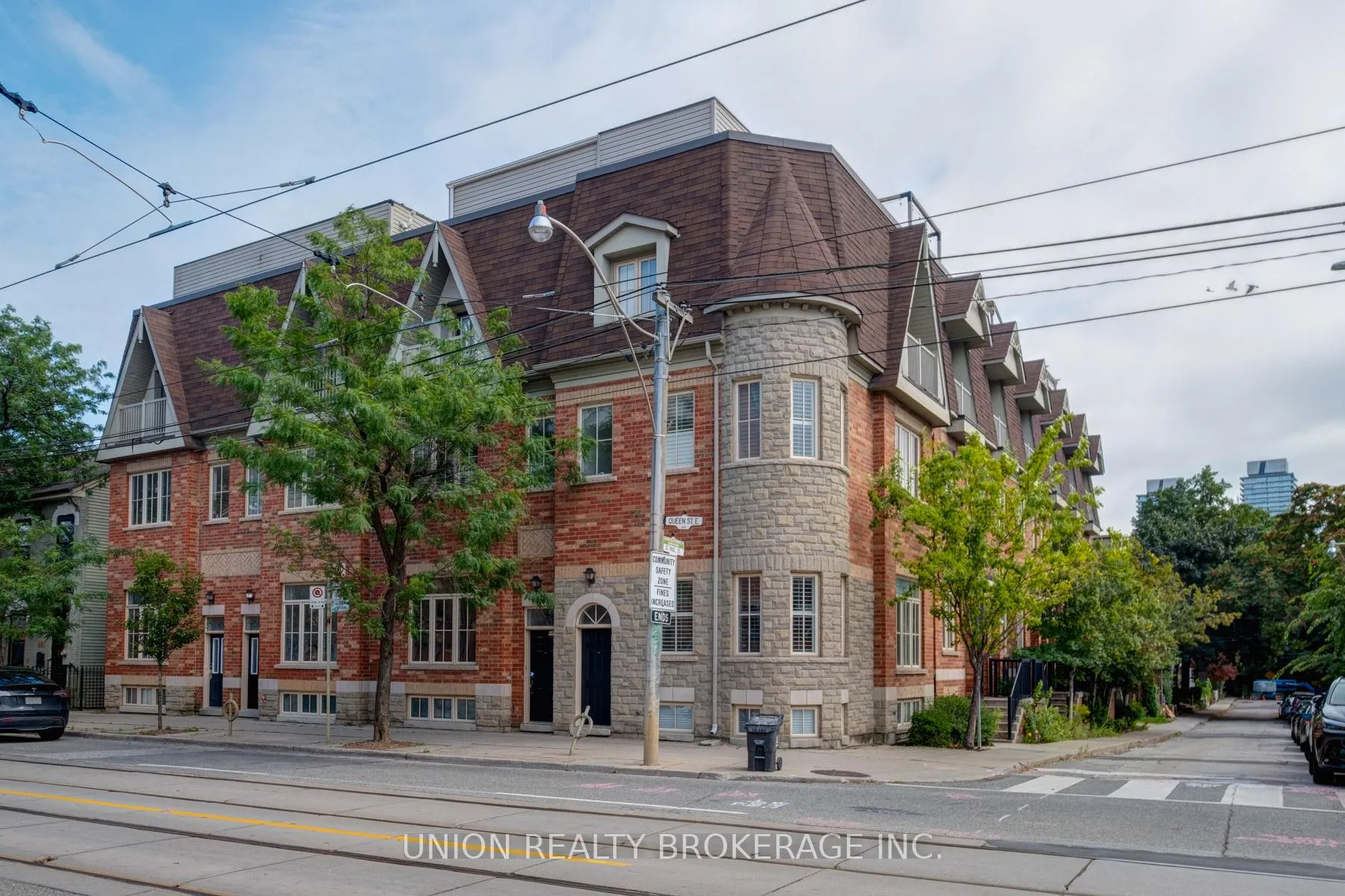 Photo 1 of 443C Queen Street E, Toronto, Moss Park — HOMEH