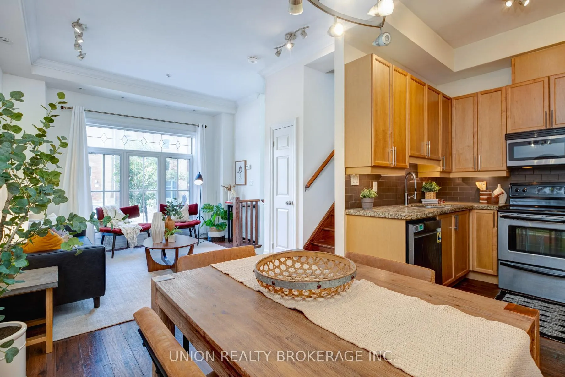 Photo 13 of 443C Queen Street E, Toronto, Moss Park — HOMEH