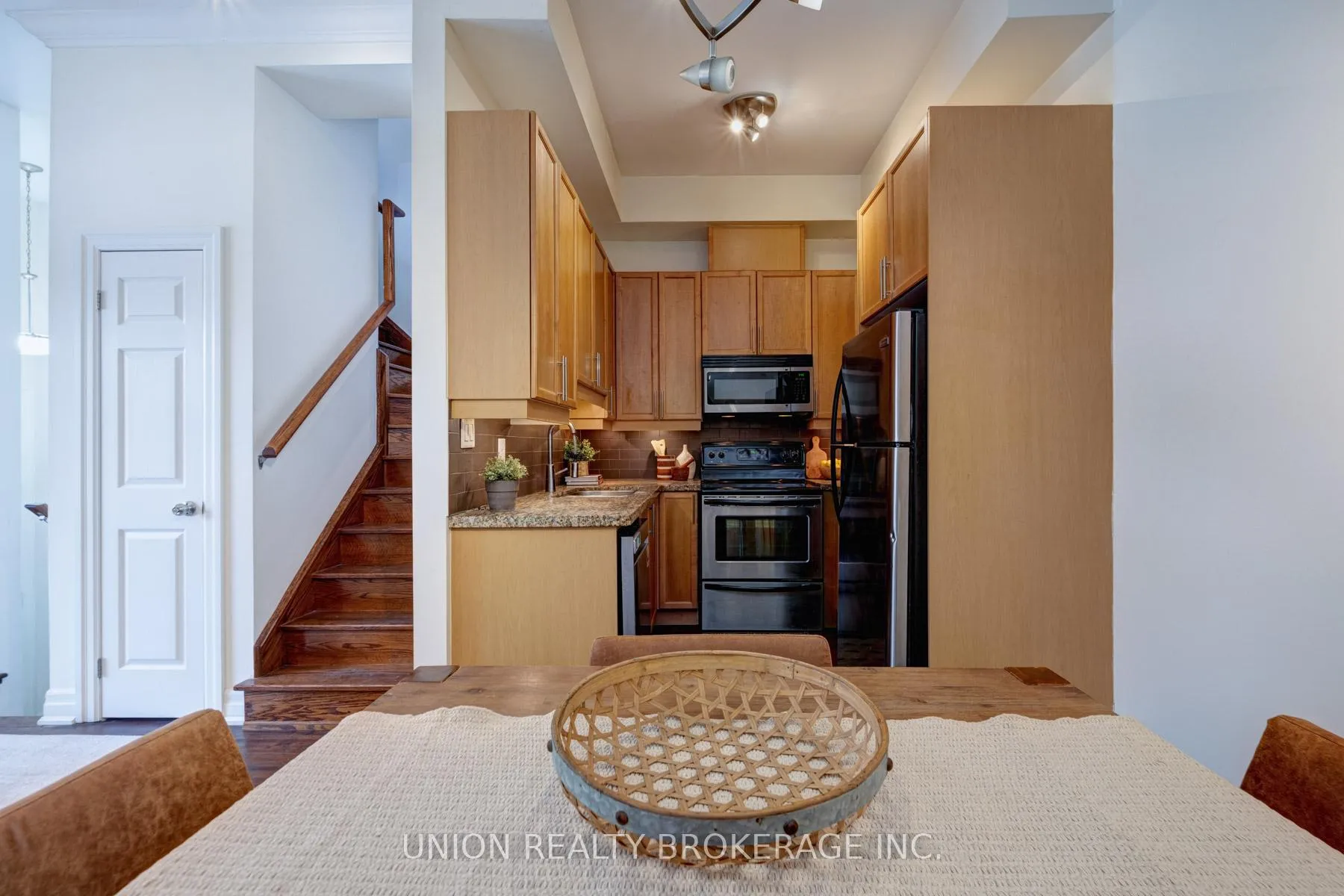 Photo 14 of 443C Queen Street E, Toronto, Moss Park — HOMEH