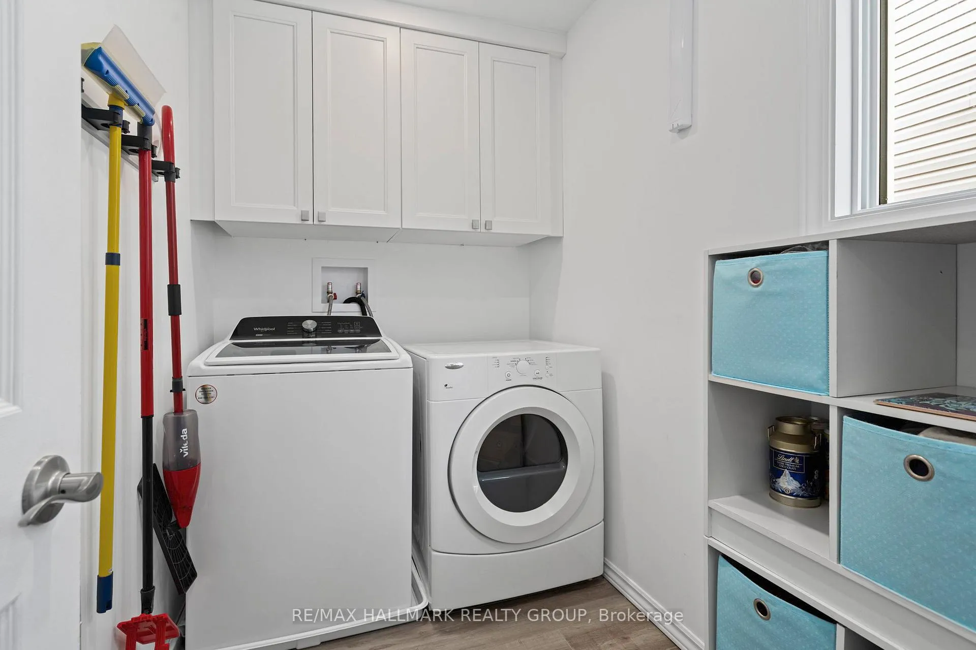 Photo 16 of 6068 Meadowglen Drive, Ottawa, Chapel Hill — HOMEH