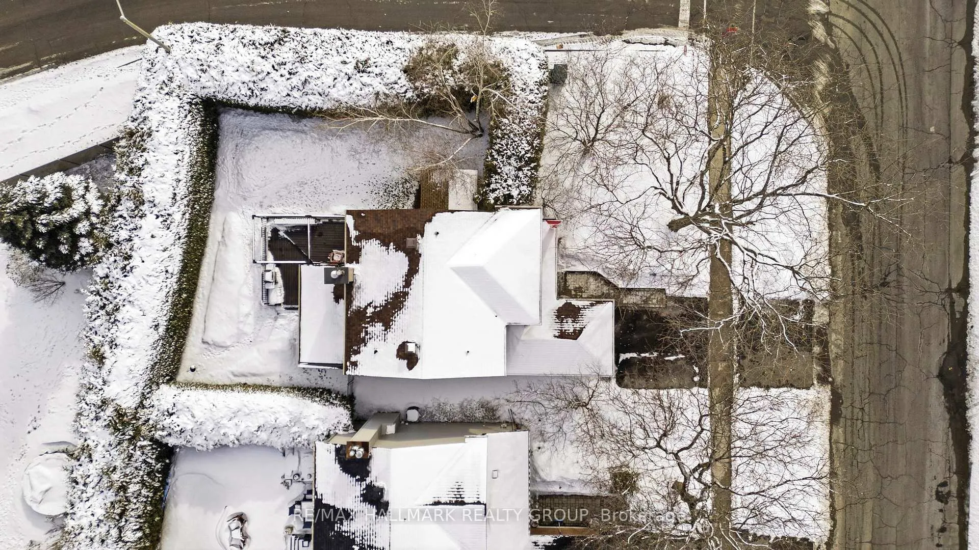 Photo 36 of 6068 Meadowglen Drive, Ottawa, Chapel Hill — HOMEH