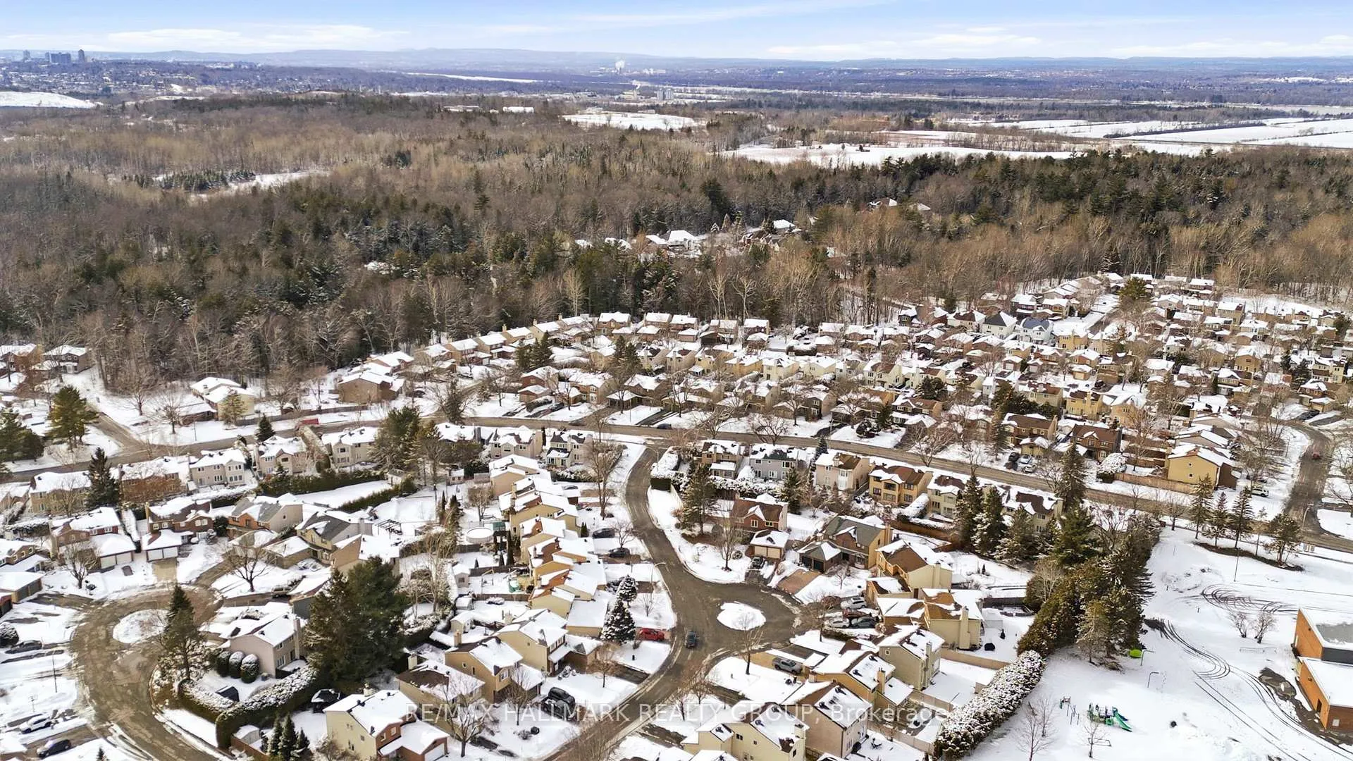 Photo 39 of 6068 Meadowglen Drive, Ottawa, Chapel Hill — HOMEH