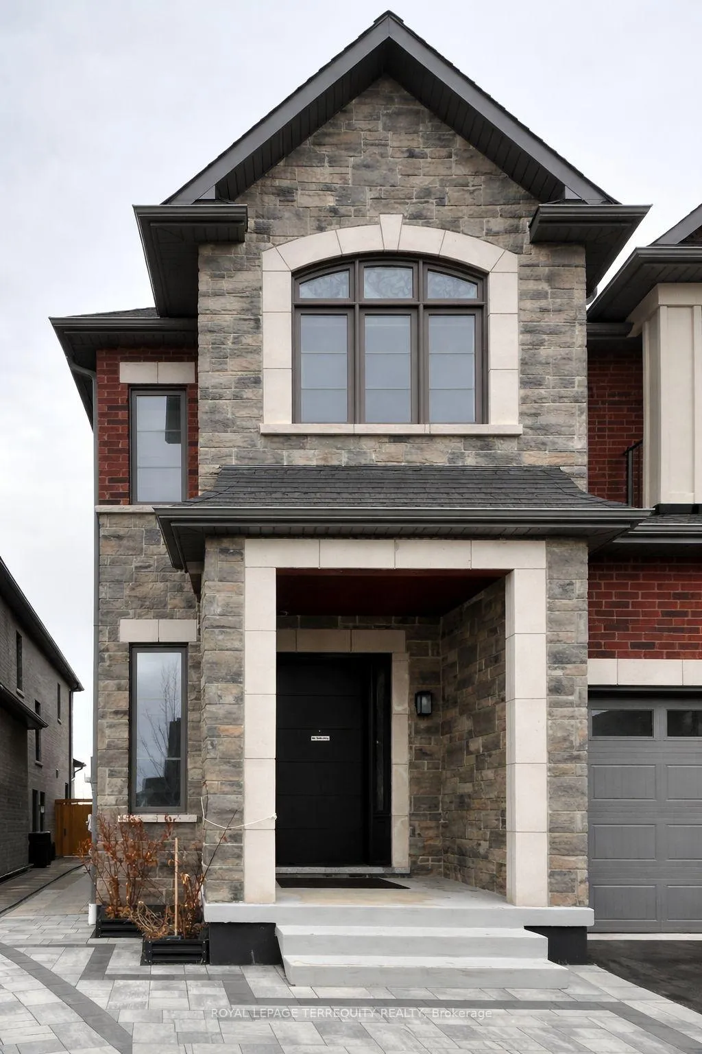 Front of Unit BSMT, 43 Claridge Crescent