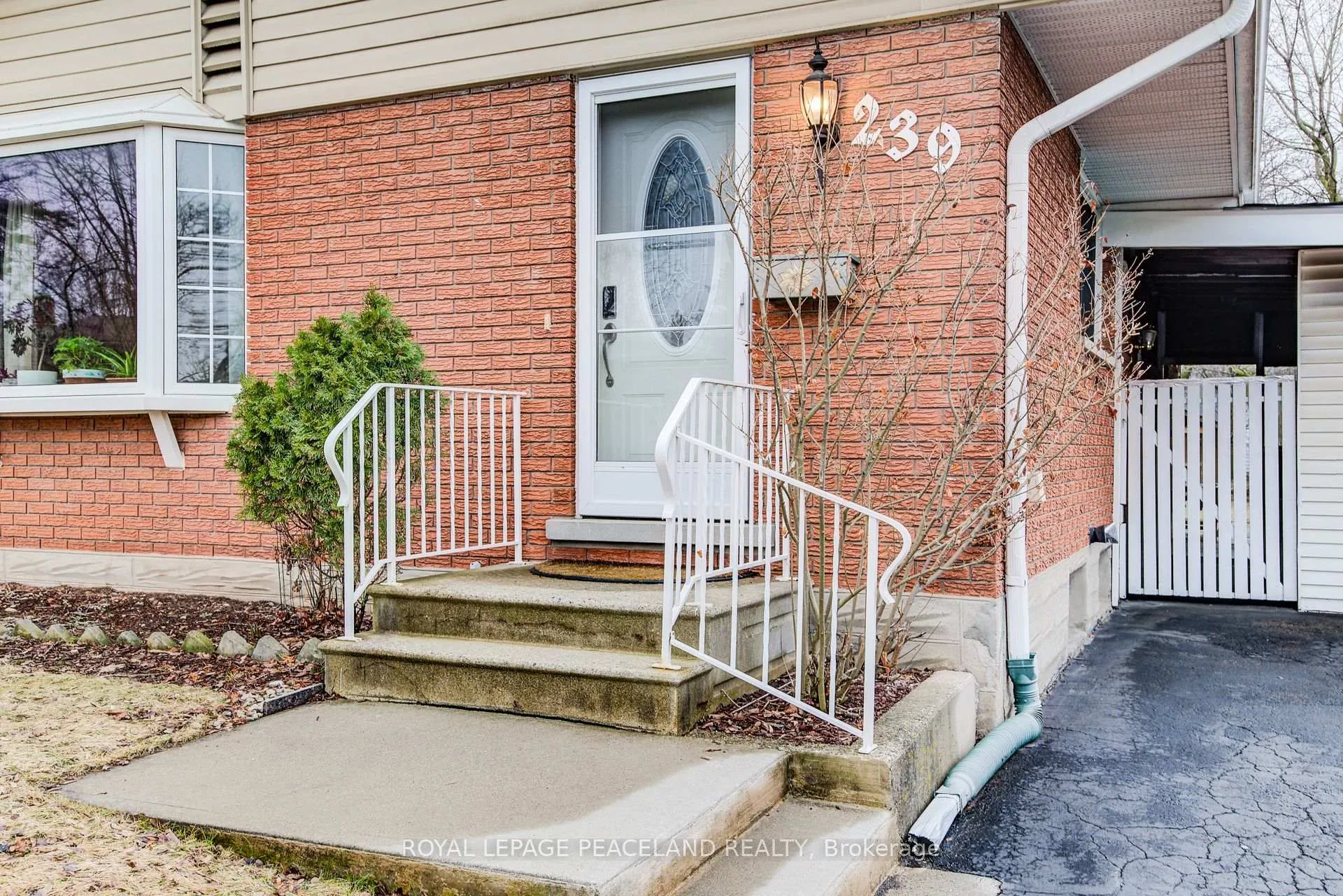Photo 4 of 239 Winfield Avenue, Waterloo, Lincoln Heights — HOMEH