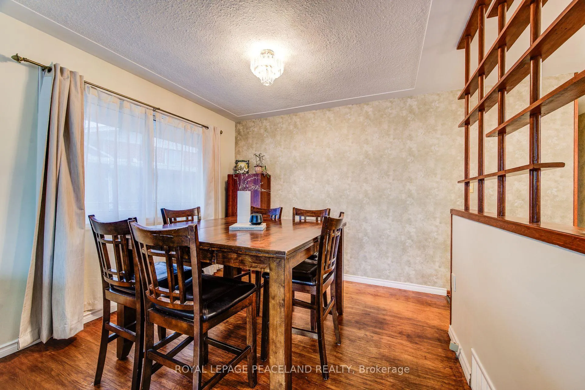 Photo 11 of 239 Winfield Avenue, Waterloo, Lincoln Heights — HOMEH