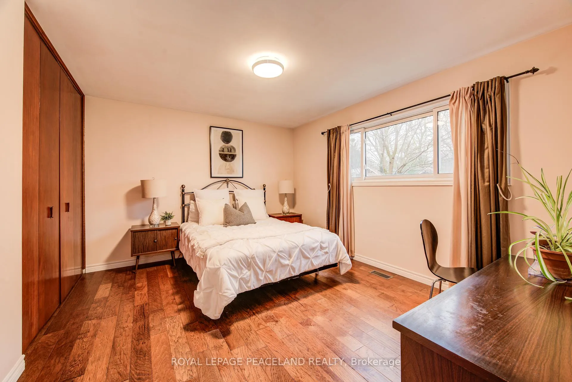 Photo 24 of 239 Winfield Avenue, Waterloo, Lincoln Heights — HOMEH