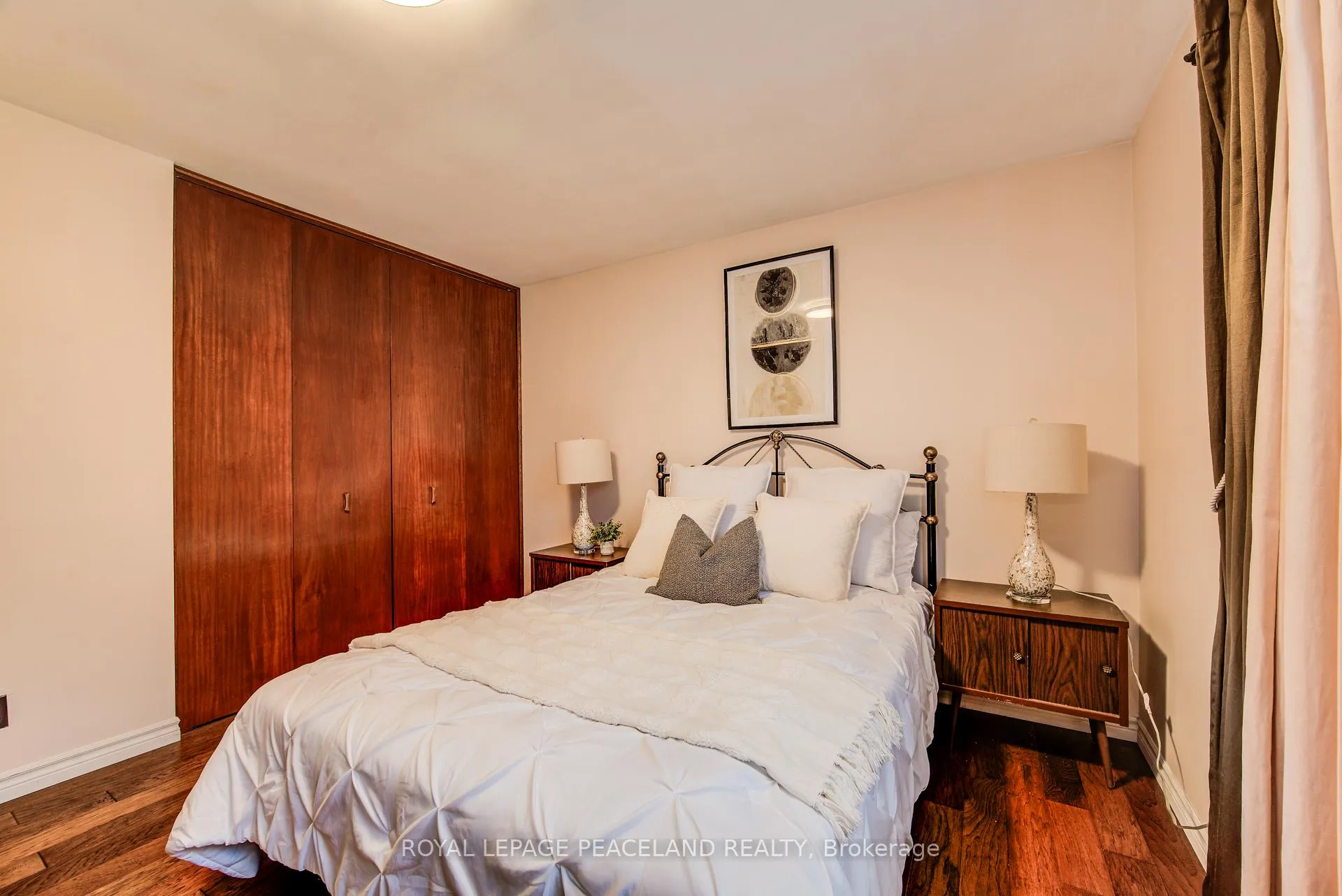 Photo 26 of 239 Winfield Avenue, Waterloo, Lincoln Heights — HOMEH
