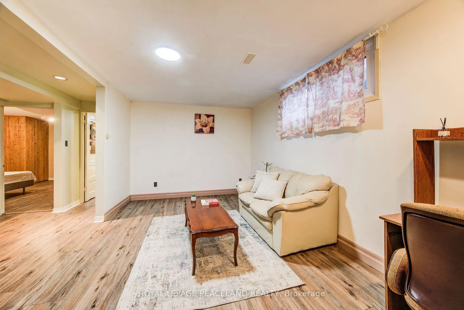 Photo 32 of 239 Winfield Avenue, Waterloo, Lincoln Heights — HOMEH