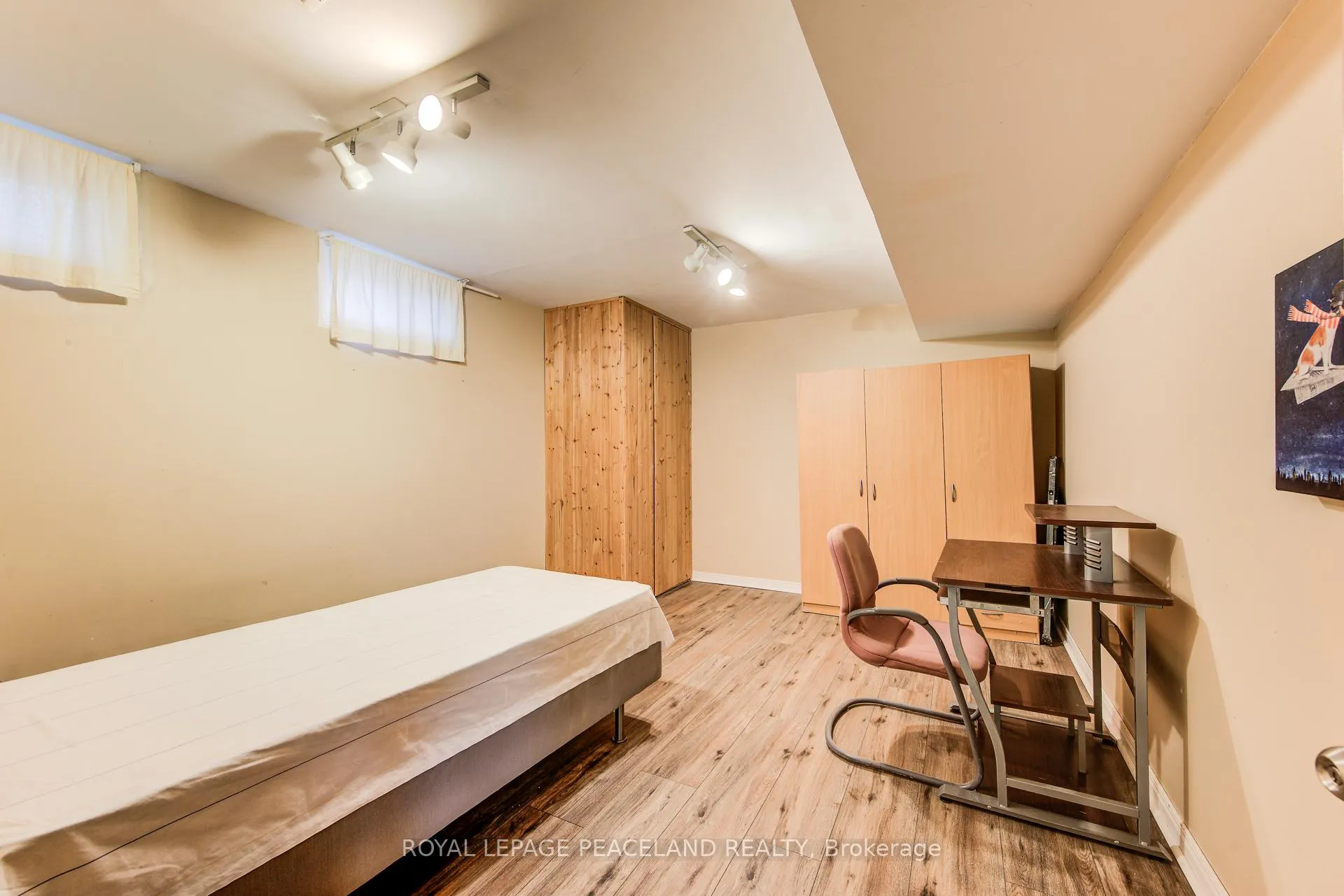 Photo 39 of 239 Winfield Avenue, Waterloo, Lincoln Heights — HOMEH