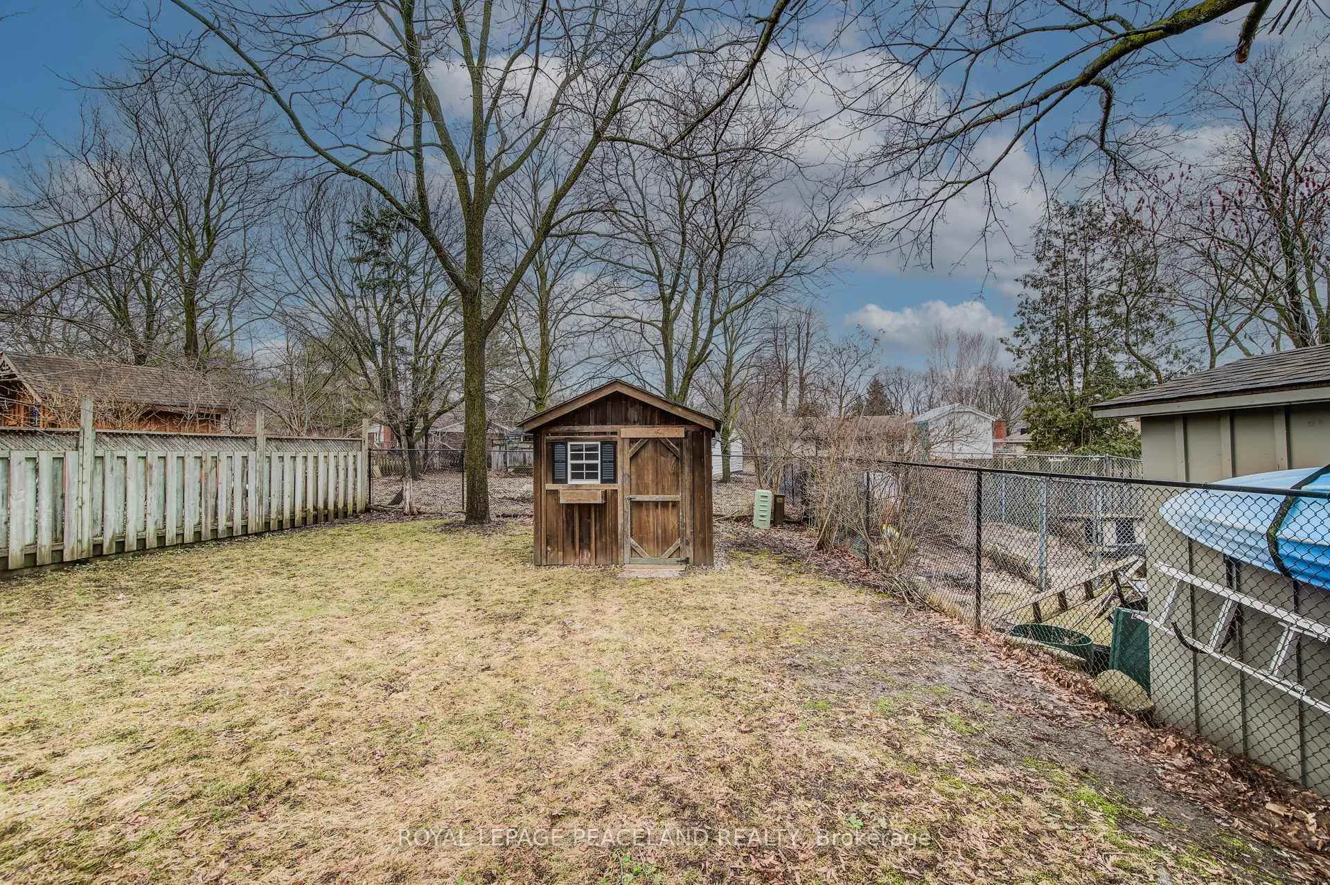 Photo 46 of 239 Winfield Avenue, Waterloo, Lincoln Heights — HOMEH