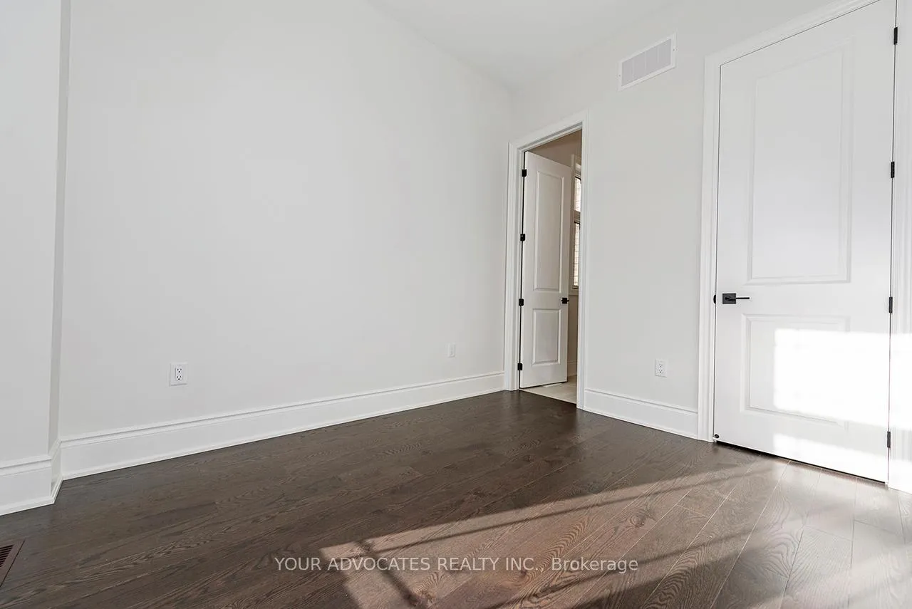 Photo 4 of 275 Ballantyne Boulevard, Vaughan, Vellore Village — HOMEH