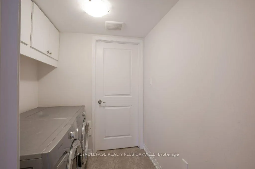 Photo 8 of 211 Betsy Drive, Oakville, Glenorchy — HOMEH