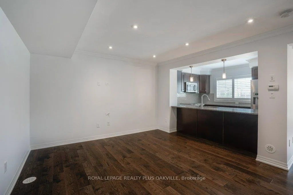 Photo 13 of 211 Betsy Drive, Oakville, Glenorchy — HOMEH