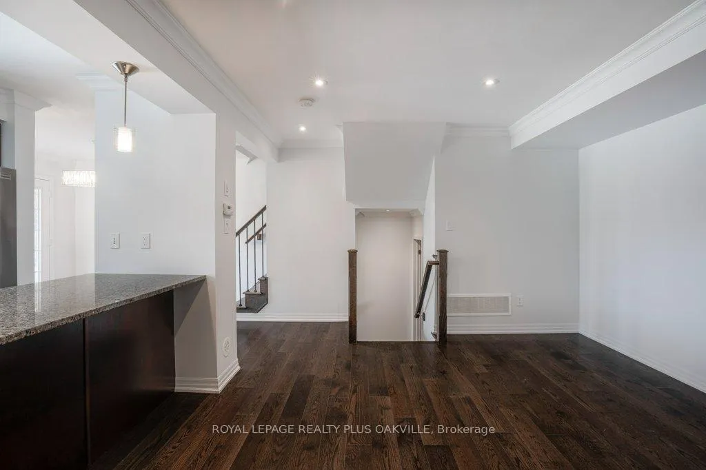 Photo 17 of 211 Betsy Drive, Oakville, Glenorchy — HOMEH