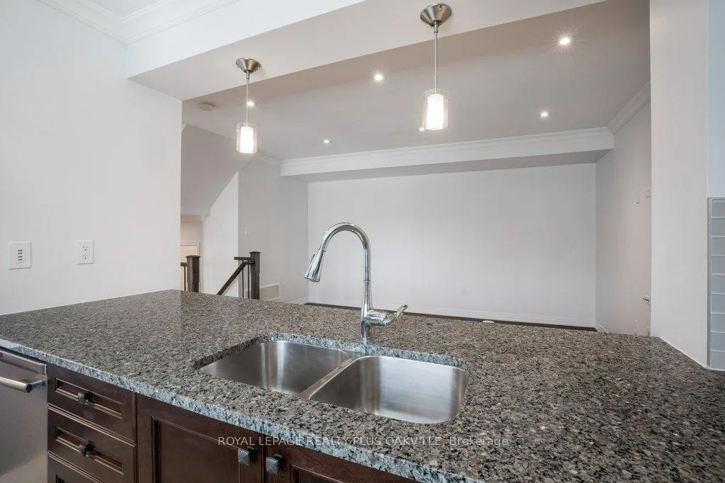 Photo 20 of 211 Betsy Drive, Oakville, Glenorchy — HOMEH