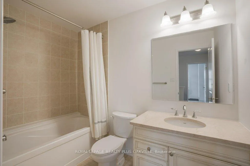 Photo 26 of 211 Betsy Drive, Oakville, Glenorchy — HOMEH