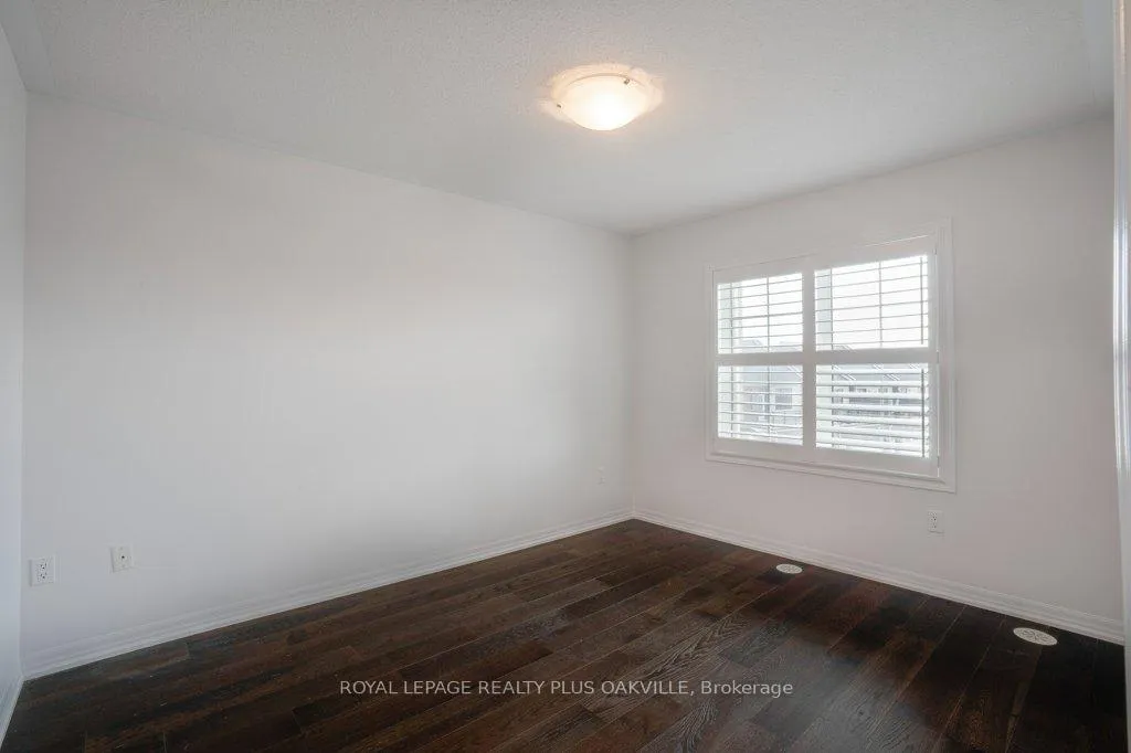 Photo 31 of 211 Betsy Drive, Oakville, Glenorchy — HOMEH