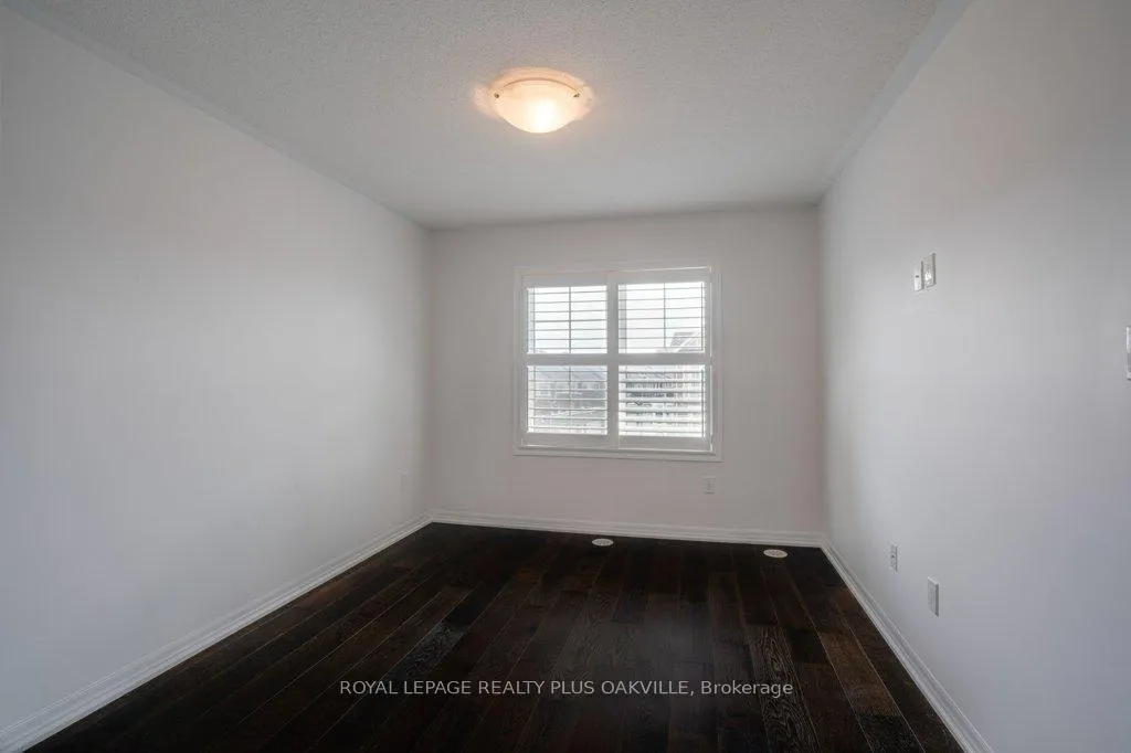 Photo 33 of 211 Betsy Drive, Oakville, Glenorchy — HOMEH