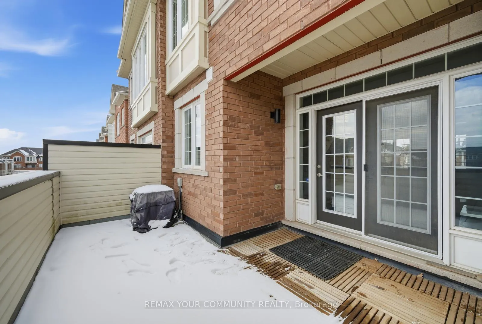 Photo 20 of 41 Torah Gate, Vaughan, Patterson — HOMEH