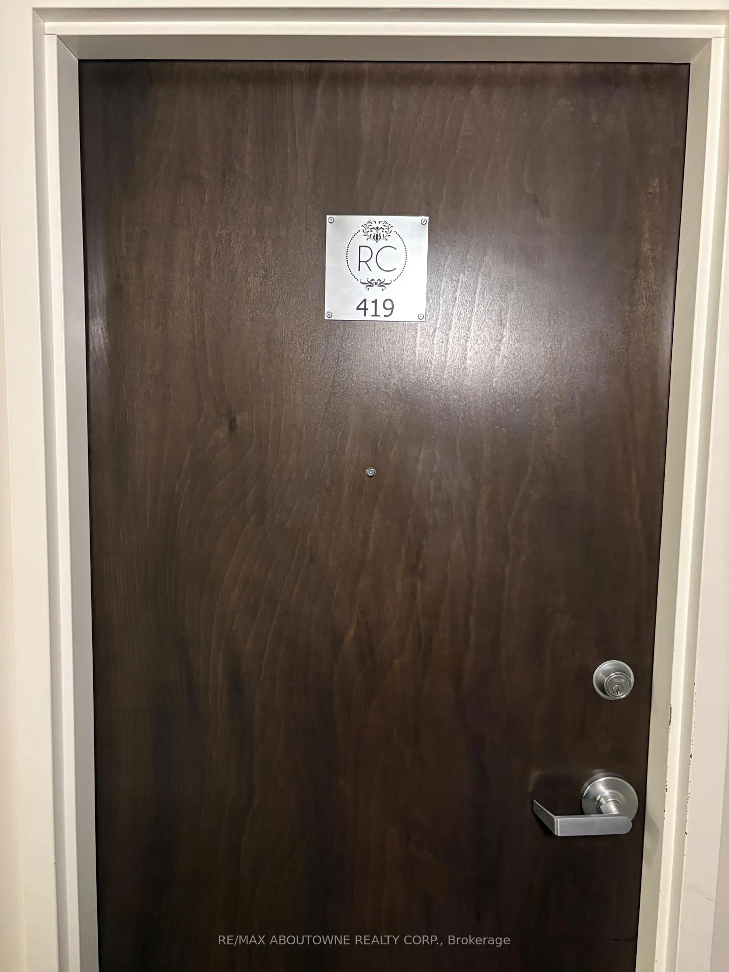 Photo 13 of Unit 419, 118 King Street E, Hamilton, Beasley — HOMEH
