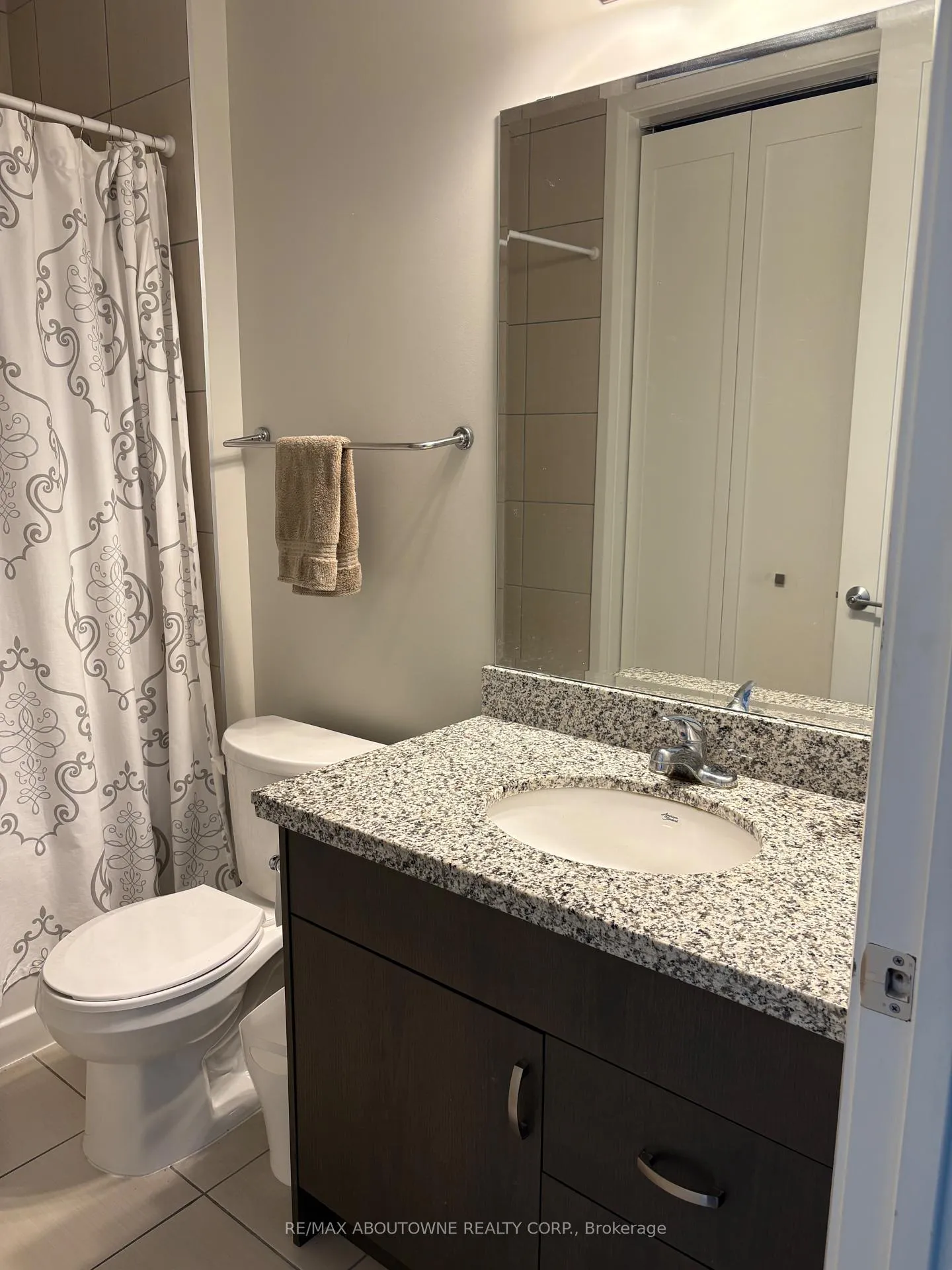 Photo 19 of Unit 419, 118 King Street E, Hamilton, Beasley — HOMEH