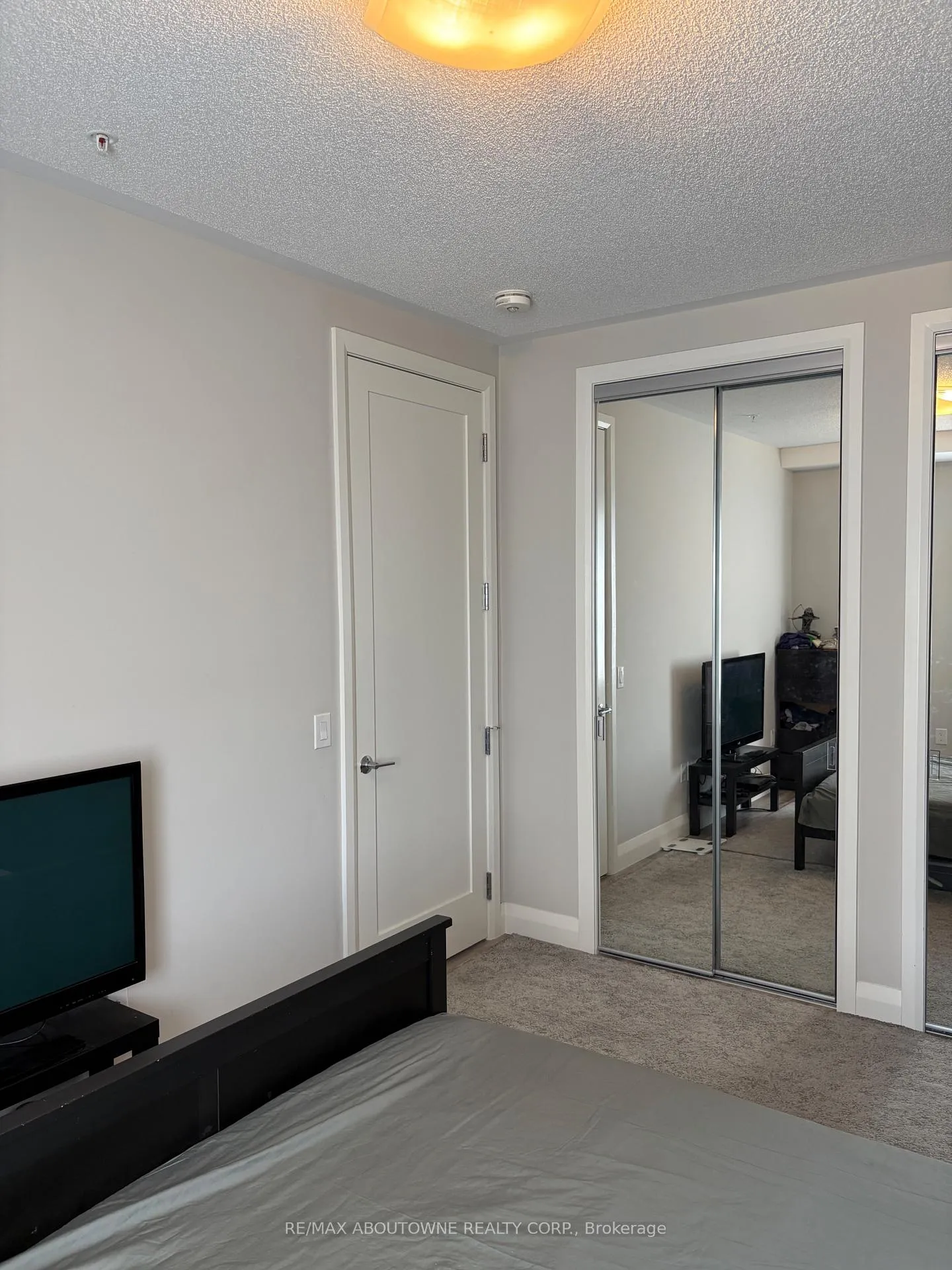 Photo 22 of Unit 419, 118 King Street E, Hamilton, Beasley — HOMEH