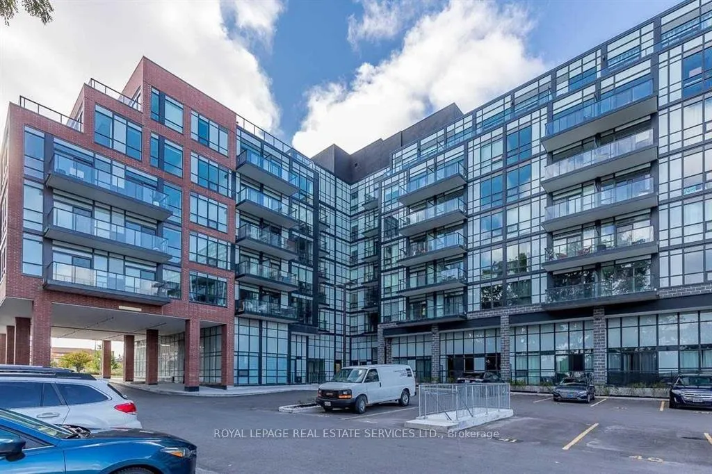 Photo 2 of Unit 203, 681 Yonge Street, Barrie, Painswick South — HOMEH
