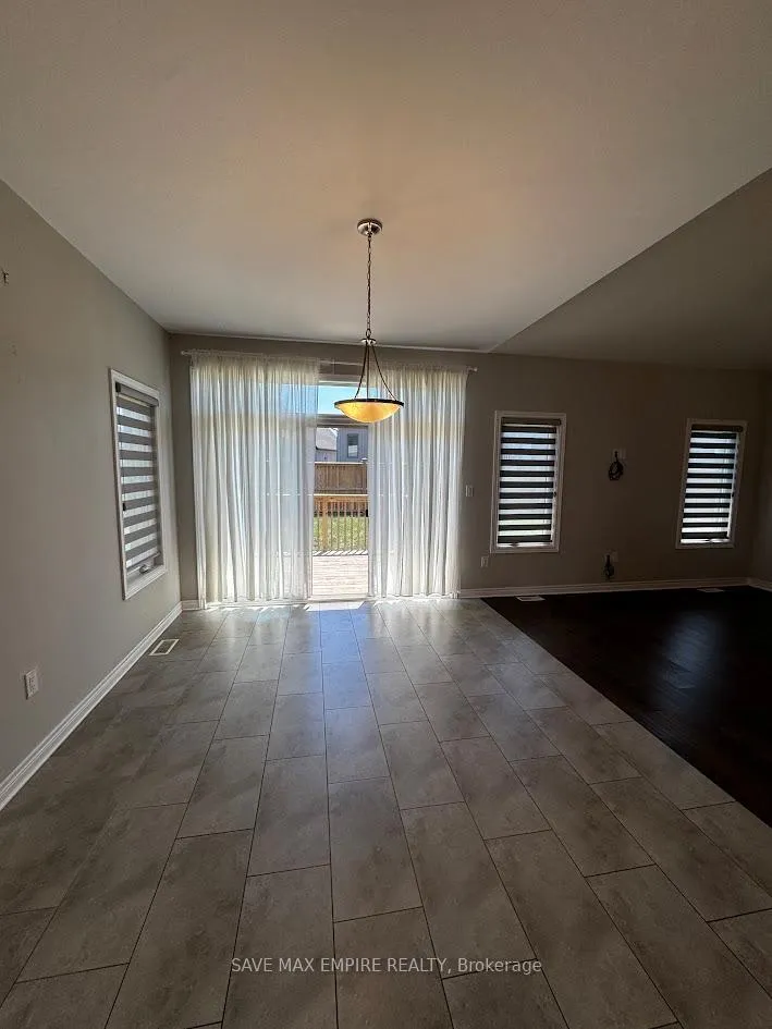 Photo 4 of 1209 Uppers Lane, Thorold, Rolling Meadows — HOMEH