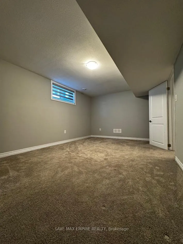 Photo 9 of 1209 Uppers Lane, Thorold, Rolling Meadows — HOMEH