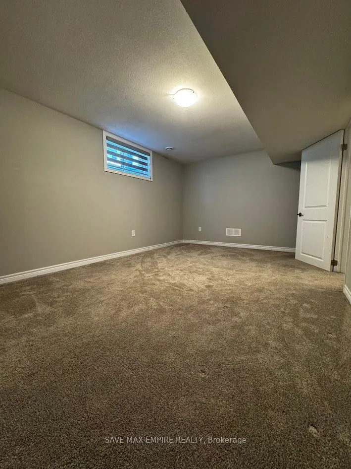 Photo 10 of 1209 Uppers Lane, Thorold, Rolling Meadows — HOMEH