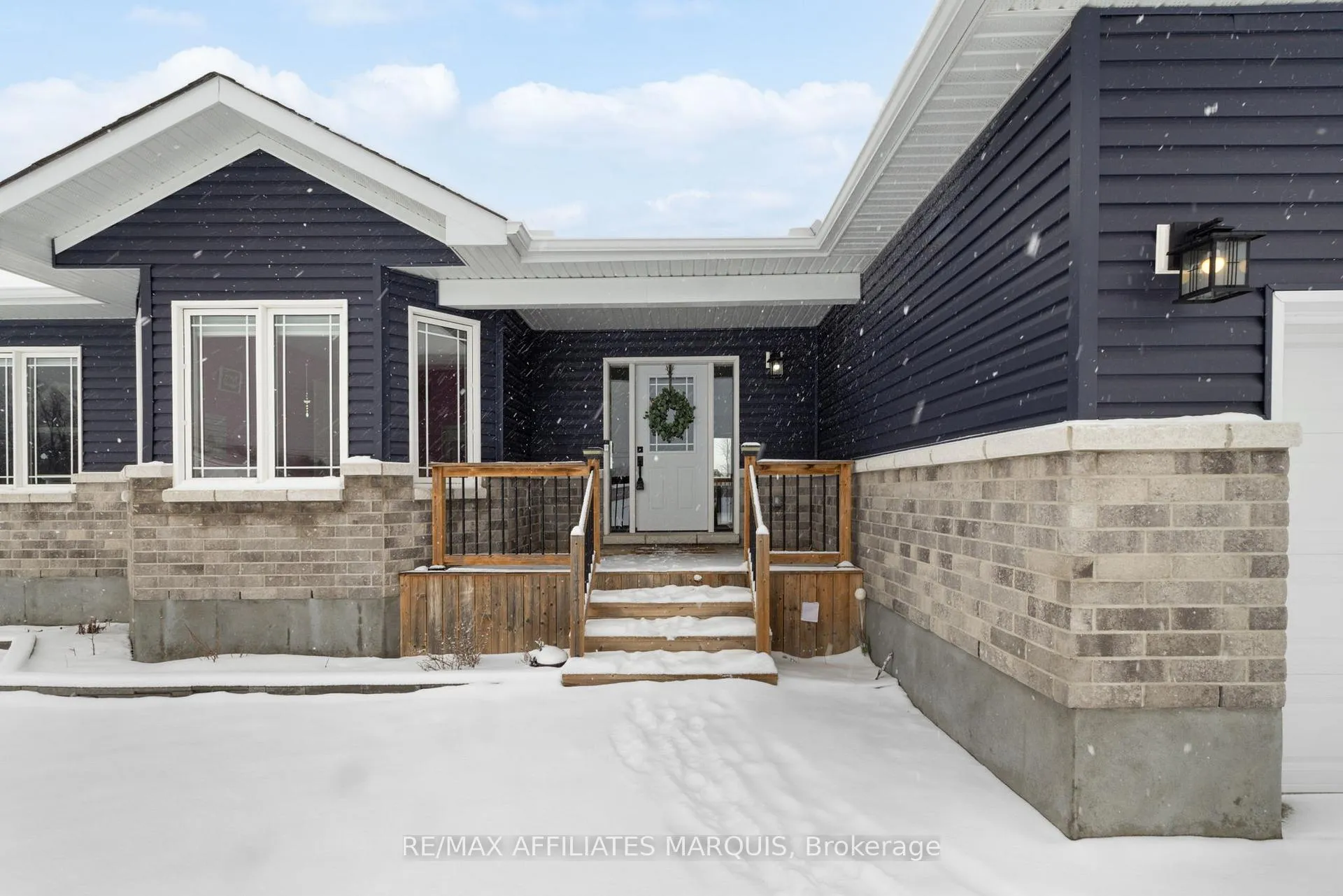 Photo 3 of 9 Joseph Way, Rideau Lakes, Rideau Lakes (South Elmsley) Twp — HOMEH