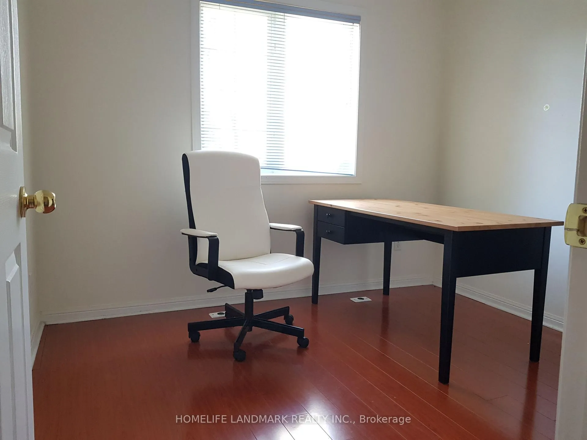 Photo 5 of Unit 21, 8 Cox Boulevard, Markham, Unionville — HOMEH