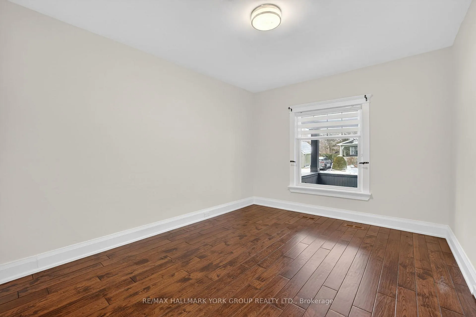 Photo 9 of 119 Temperance Street, Aurora, Aurora Village — HOMEH
