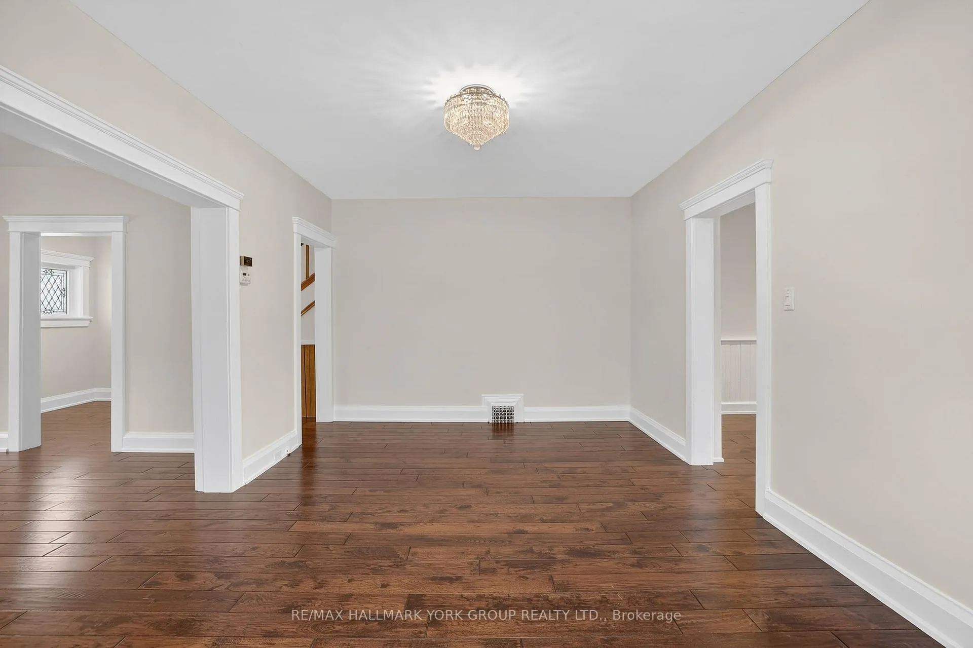 Photo 13 of 119 Temperance Street, Aurora, Aurora Village — HOMEH