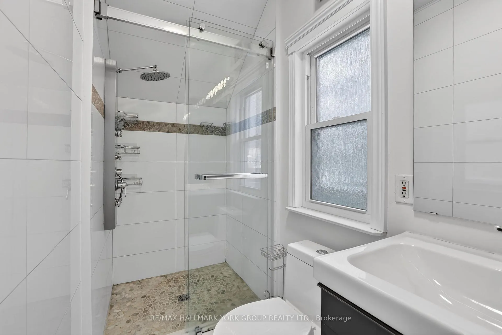 Photo 24 of 119 Temperance Street, Aurora, Aurora Village — HOMEH