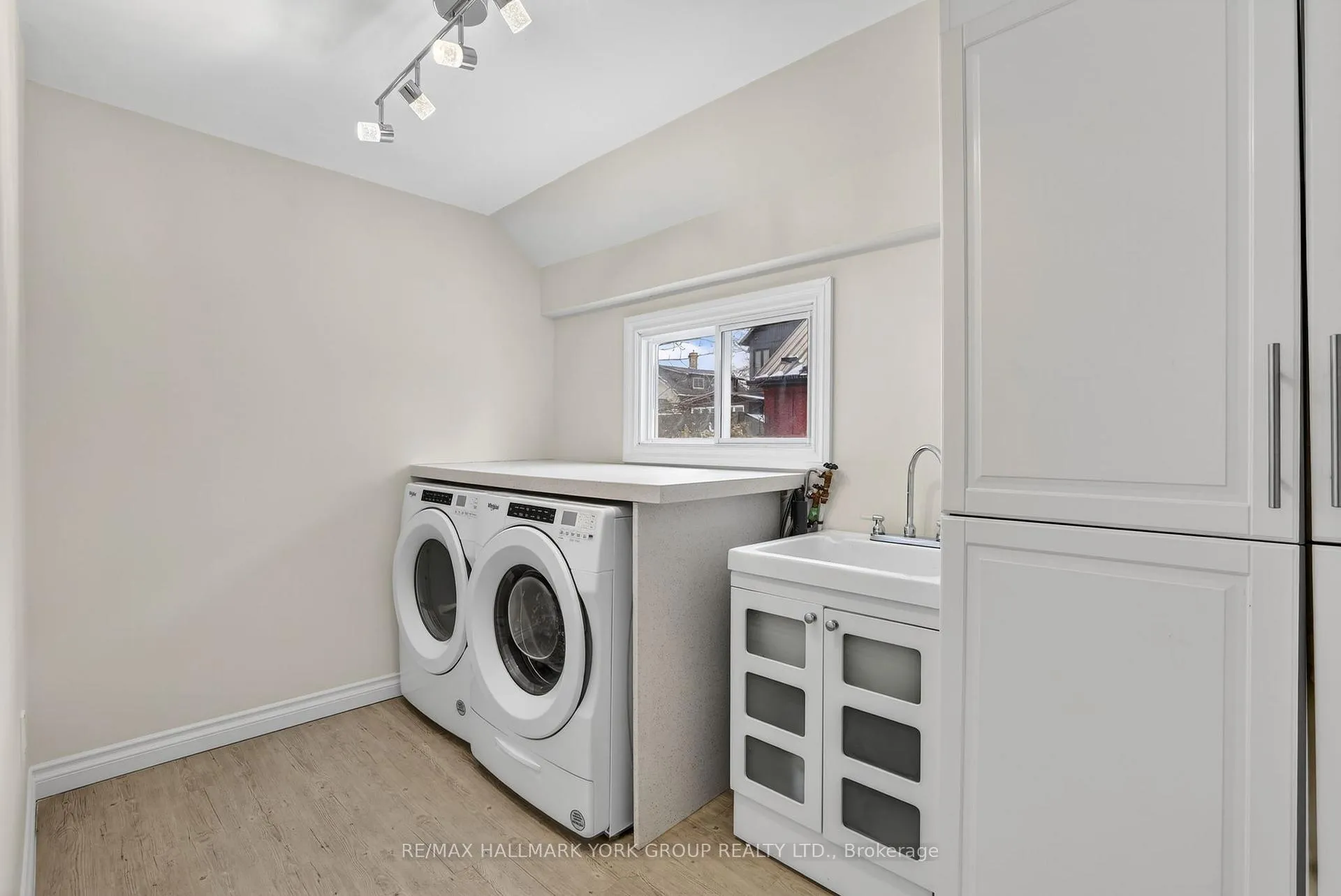 Photo 26 of 119 Temperance Street, Aurora, Aurora Village — HOMEH