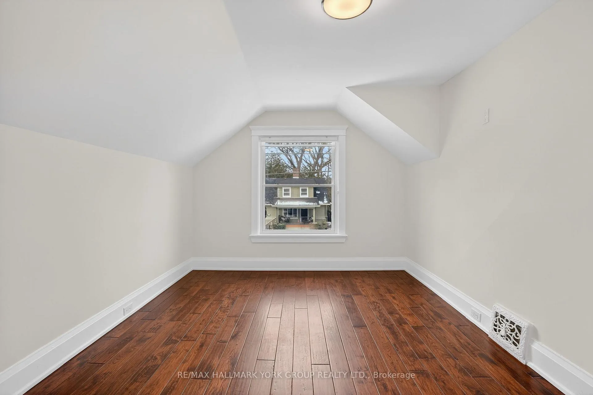 Photo 29 of 119 Temperance Street, Aurora, Aurora Village — HOMEH