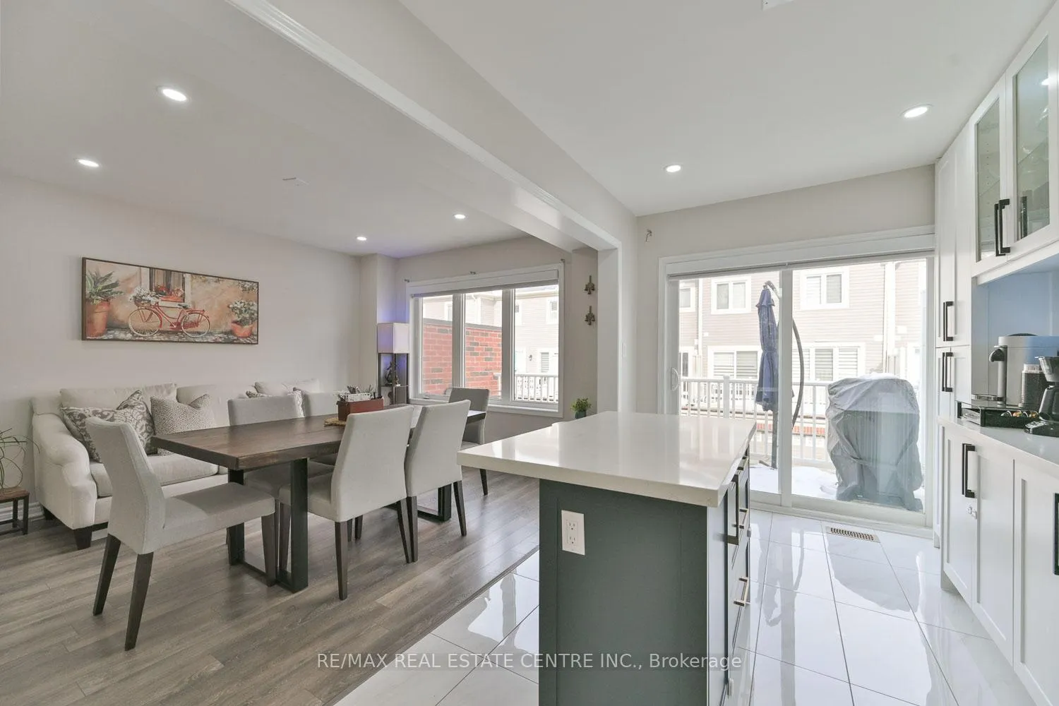 Photo 11 of 2785 Sapphire Drive, Pickering, Rural Pickering — HOMEH