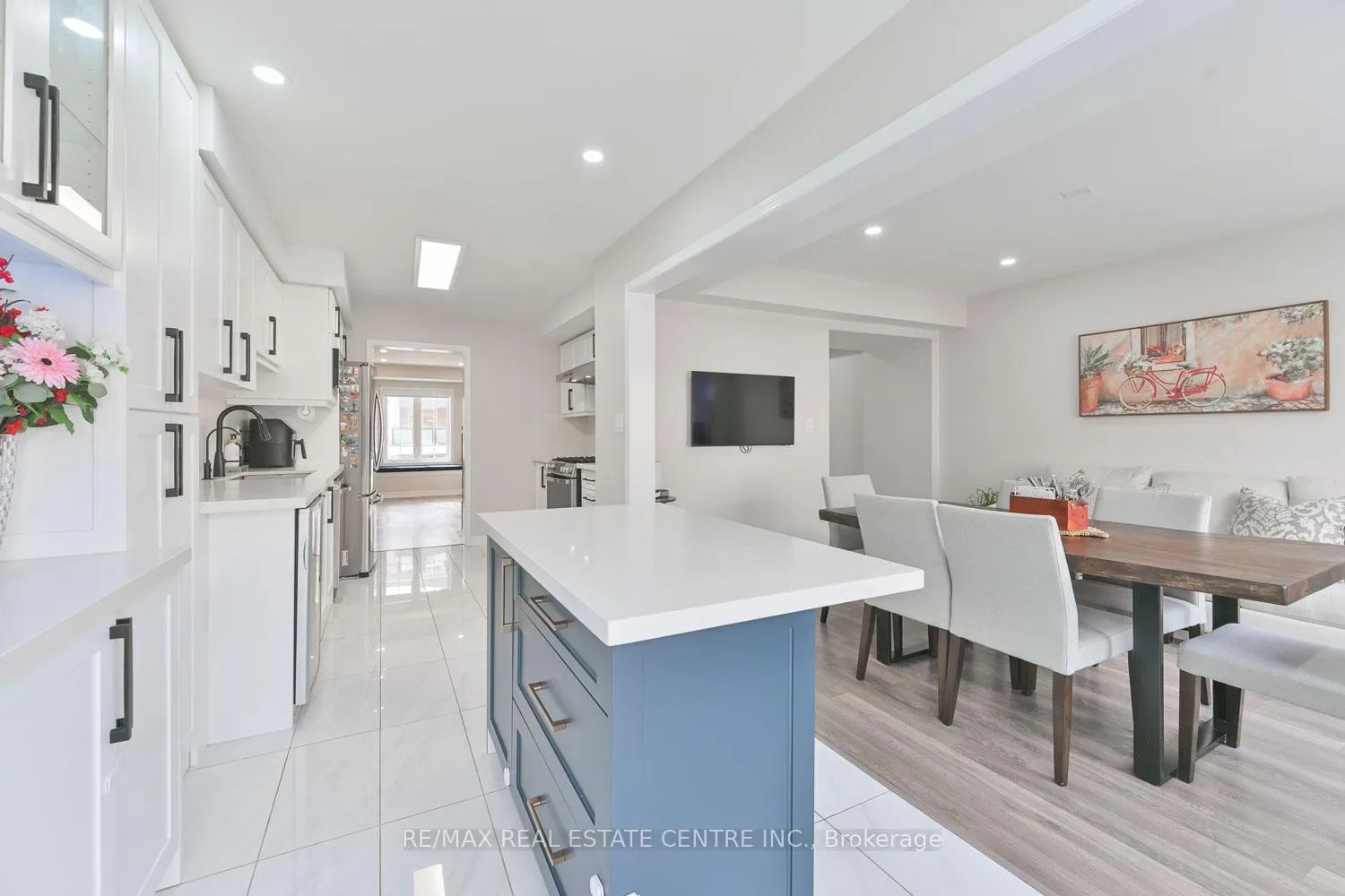 Photo 15 of 2785 Sapphire Drive, Pickering, Rural Pickering — HOMEH