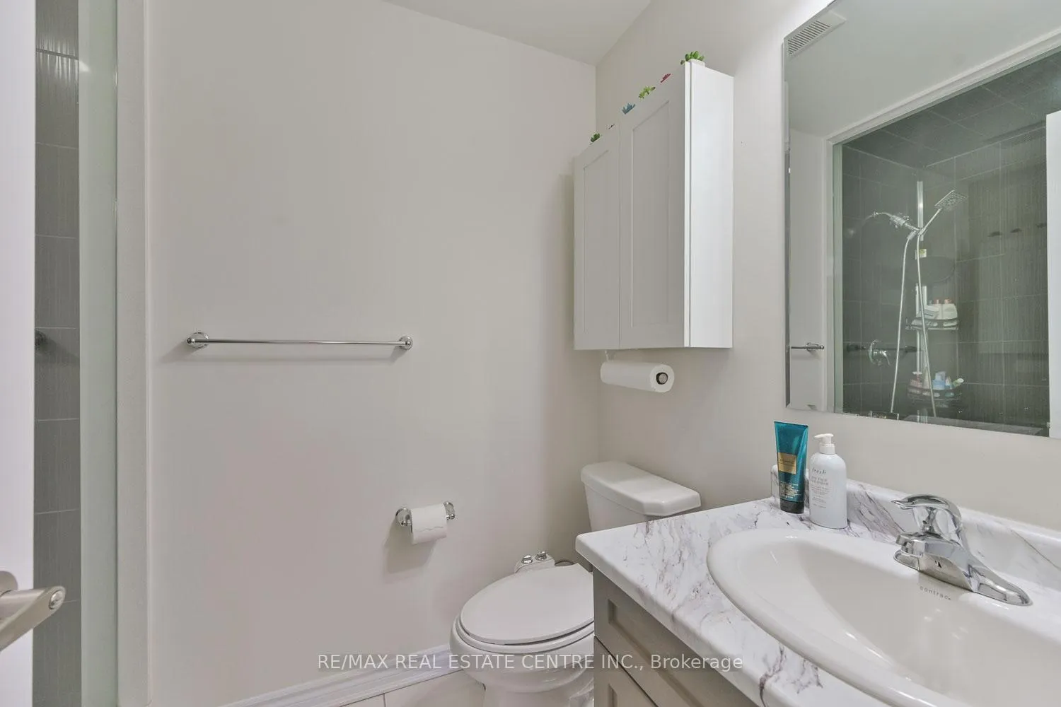 Photo 25 of 2785 Sapphire Drive, Pickering, Rural Pickering — HOMEH