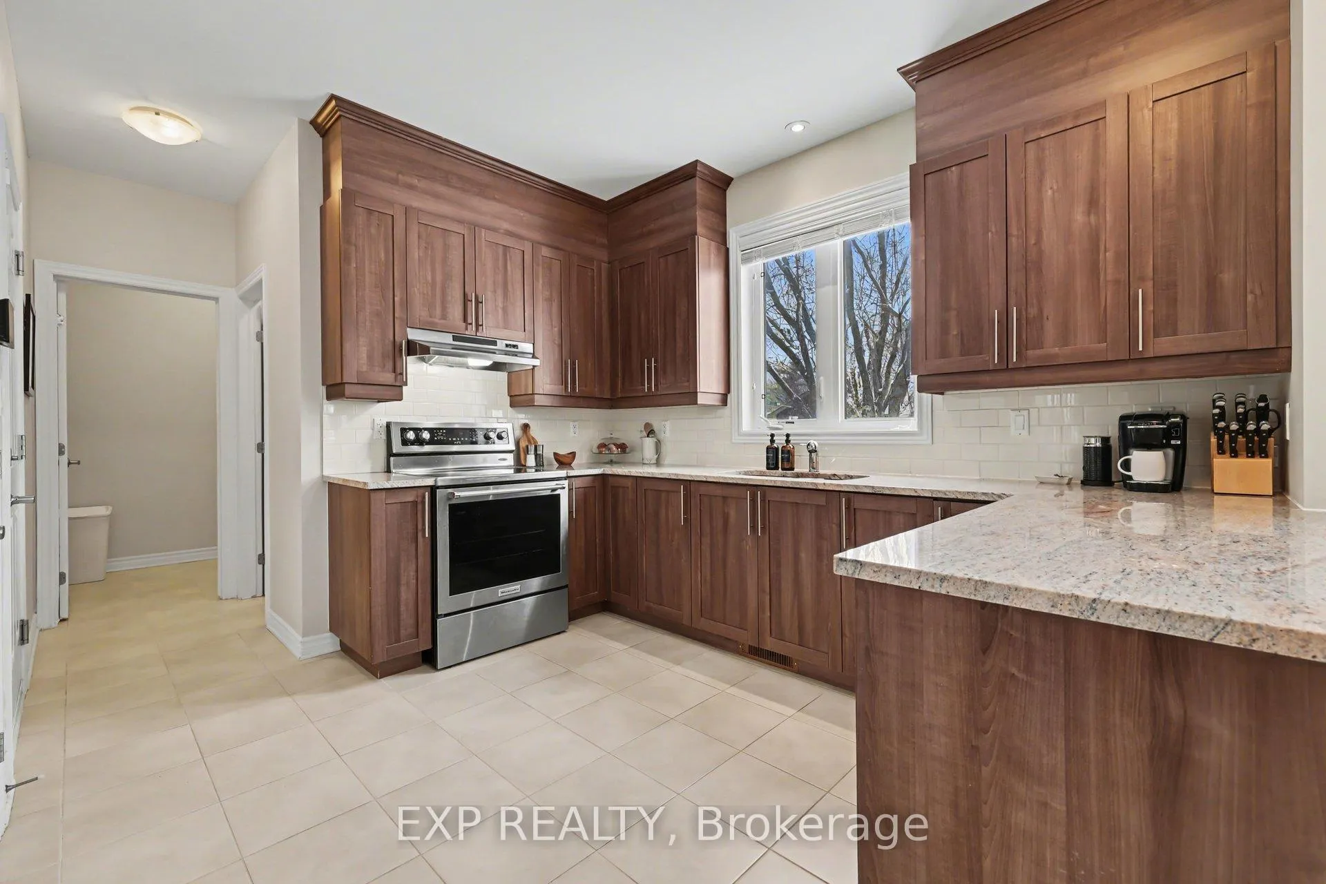 Photo 9 of 159 Loreka Court, Ottawa, Stittsville (North) — HOMEH