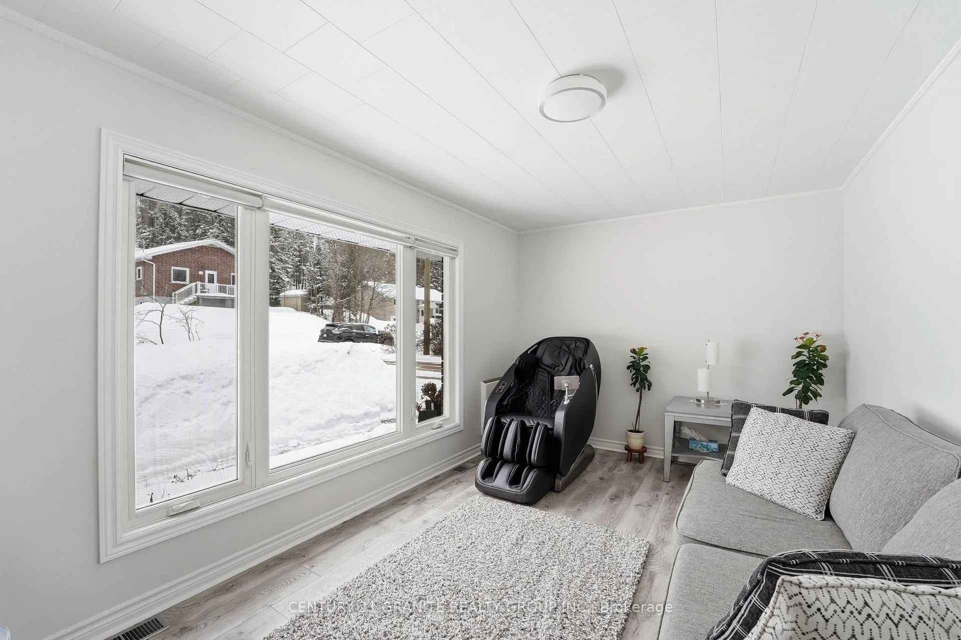 Photo 18 of 12 Forest Hill Road, Bancroft, Bancroft Ward — HOMEH