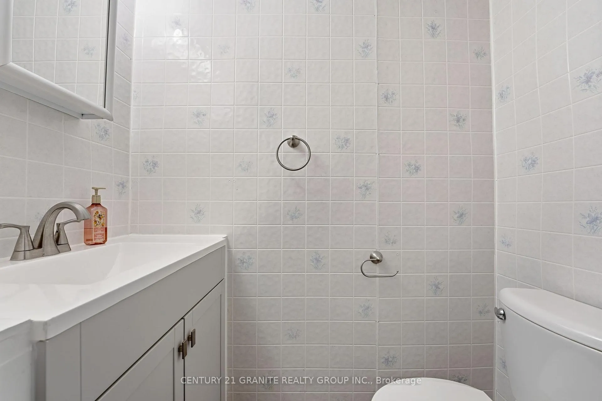 Photo 36 of 12 Forest Hill Road, Bancroft, Bancroft Ward — HOMEH
