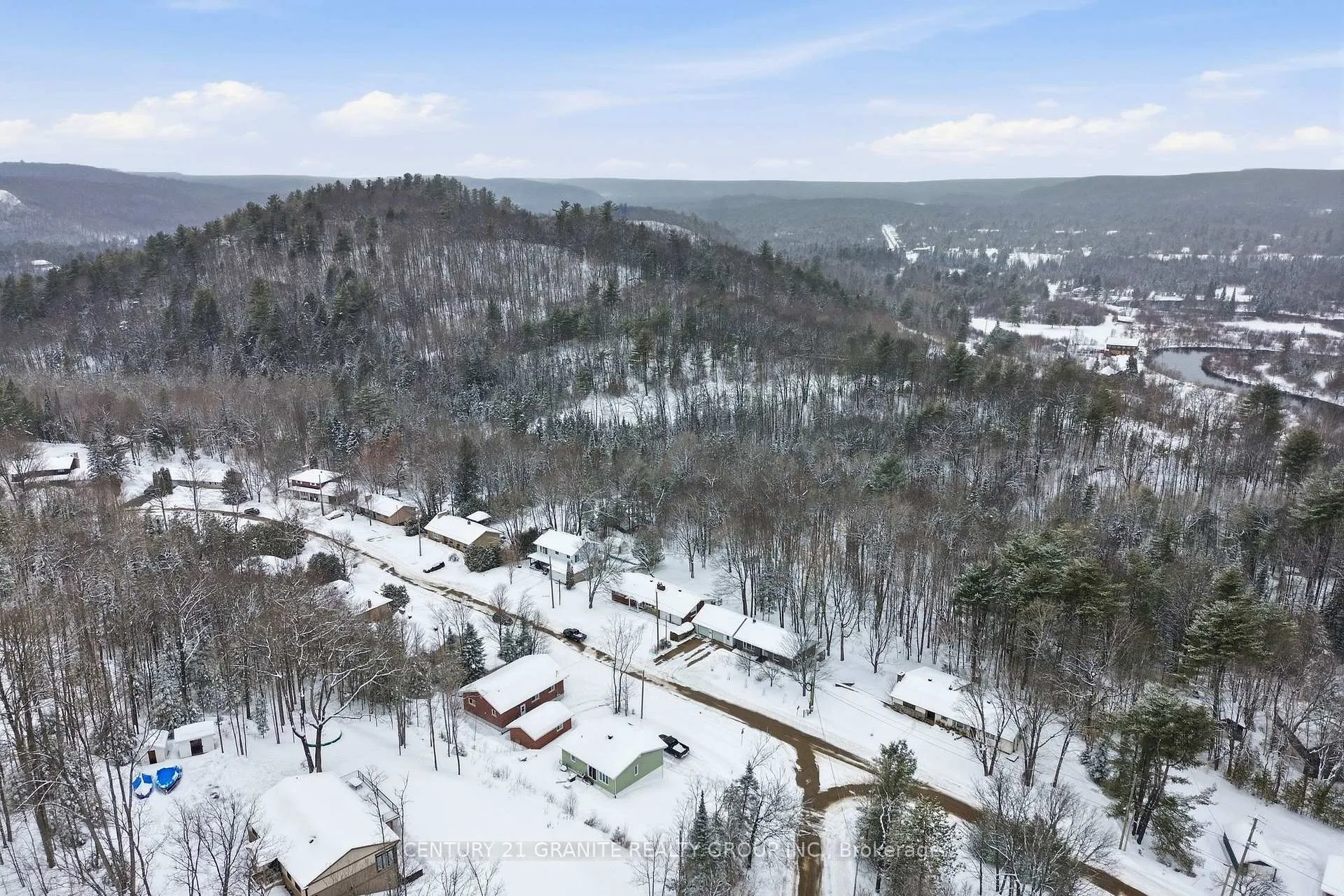 Photo 49 of 12 Forest Hill Road, Bancroft, Bancroft Ward — HOMEH