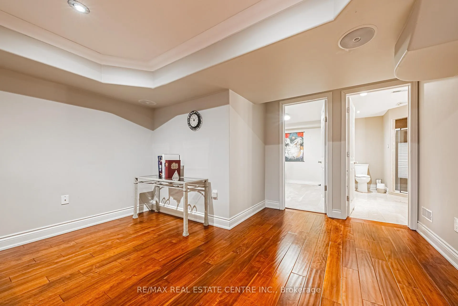 Photo 33 of 120 Valiant Circle, Hamilton, Binbrook — HOMEH
