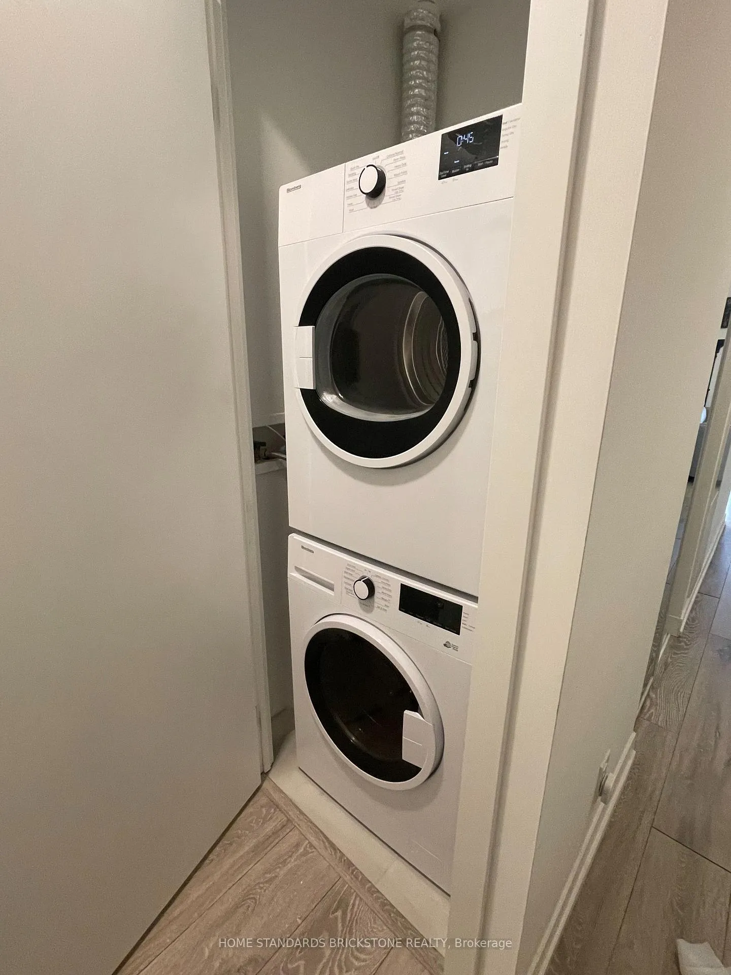 Photo 8 of Unit 1612, 2020 Bathurst Street, Toronto, Humewood-Cedarvale — HOMEH