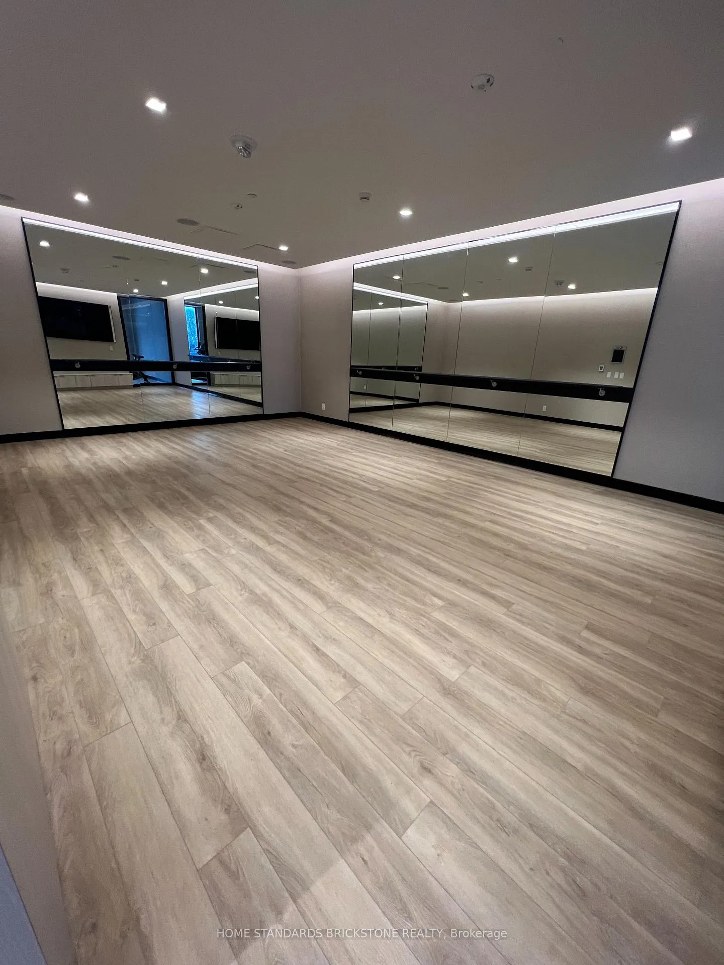 Photo 15 of Unit 1612, 2020 Bathurst Street, Toronto, Humewood-Cedarvale — HOMEH